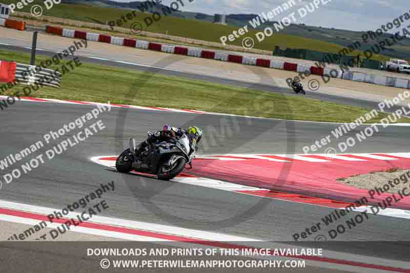 cadwell no limits trackday;cadwell park;cadwell park photographs;cadwell trackday photographs;enduro digital images;event digital images;eventdigitalimages;navarra;no limits trackdays;peter wileman photography;racing digital images;trackday digital images;trackday photos